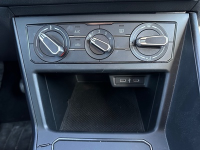 Volkswagen Taigo Life 1.0 TSI 70 kW (95 CV) 18 Volkswagen Taigo Life 1.0 TSI 70 kW (95 CV) 18