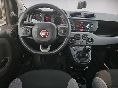 Fiat Panda 1.0 Hybrid GSE City Life 51 kW (70 CV) 9 Fiat Panda 1.0 Hybrid GSE City Life 51 kW (70 CV) 9