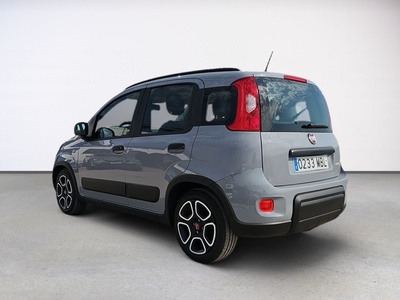 Fiat Panda 1.0 Hybrid GSE City Life 51 kW (70 CV) 7 Fiat Panda 1.0 Hybrid GSE City Life 51 kW (70 CV) 7