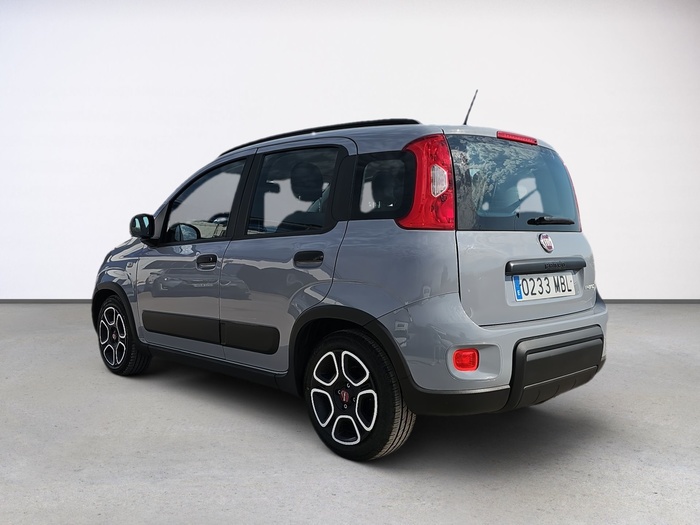 Fiat Panda 1.0 Hybrid GSE City Life 51 kW (70 CV) Vehículo usado en Madrid Fiat Panda 1.0 Hybrid GSE City Life 51 kW (70 CV) Vehículo usado en Madrid