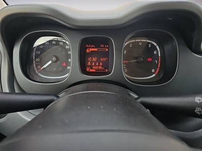 Fiat Panda 1.0 Hybrid GSE City Life 51 kW (70 CV) 10 Fiat Panda 1.0 Hybrid GSE City Life 51 kW (70 CV) 10