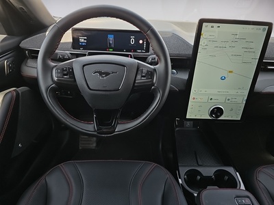 Ford Mustang Mach-E Batería 75.7Kwh Base 198 kW (269 CV) 9 Ford Mustang Mach-E Batería 75.7Kwh Base 198 kW (269 CV) 9