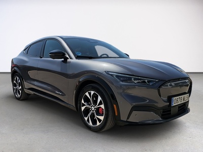 Ford Mustang Mach-E Batería 75.7Kwh Base 198 kW (269 CV) 3 Ford Mustang Mach-E Batería 75.7Kwh Base 198 kW (269 CV) 3