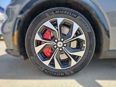 Ford Mustang Mach-E Batería 75.7Kwh Base 198 kW (269 CV) 13 Ford Mustang Mach-E Batería 75.7Kwh Base 198 kW (269 CV) 13