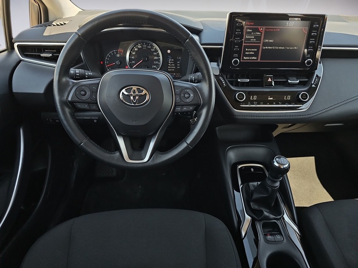 Toyota Corolla Sedan 1.5 125 Active 92 kW (125 Cv) Vehículo usado en Madrid Toyota Corolla Sedan 1.5 125 Active 92 kW (125 Cv) Vehículo usado en Madrid