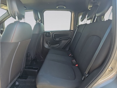 Fiat Panda 1.0 Hybrid Gse Sport 51 kW (70 CV) 12 Fiat Panda 1.0 Hybrid Gse Sport 51 kW (70 CV) 12