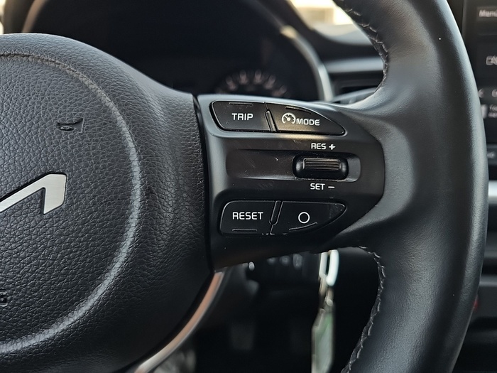 Kia Stonic 1.2 DPi Drive 62 kW (84 CV) Vehículo usado en Madrid Kia Stonic 1.2 DPi Drive 62 kW (84 CV) Vehículo usado en Madrid