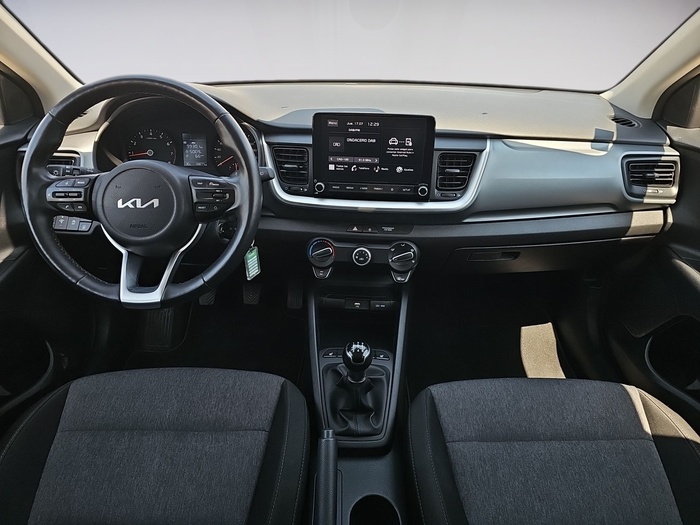 Kia Stonic 1.2 DPi Drive 62 kW (84 CV) Vehículo usado en Madrid Kia Stonic 1.2 DPi Drive 62 kW (84 CV) Vehículo usado en Madrid