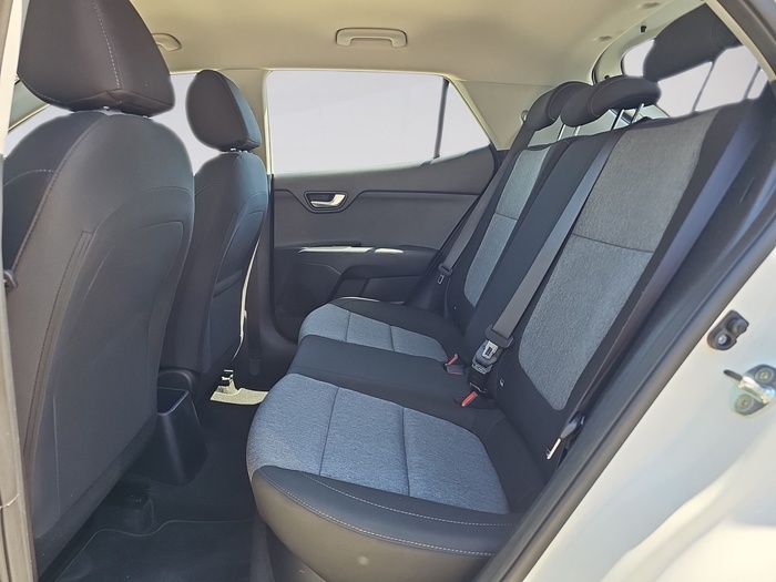 Kia Stonic 1.2 DPi Drive 62 kW (84 CV) Vehículo usado en Madrid Kia Stonic 1.2 DPi Drive 62 kW (84 CV) Vehículo usado en Madrid