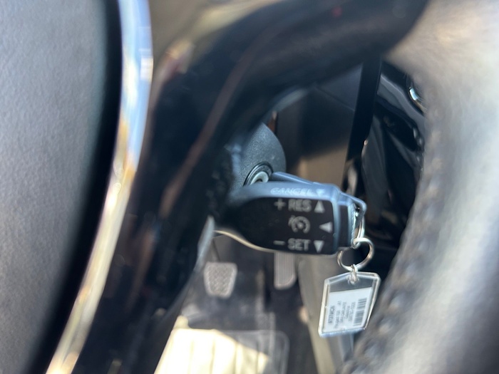 Peugeot 108 1.0 VTi Active 53 kW (72 CV) Vehículo usado en Madrid Peugeot 108 1.0 VTi Active 53 kW (72 CV) Vehículo usado en Madrid