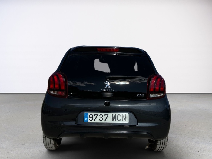 Peugeot 108 1.0 VTi Active 53 kW (72 CV) Vehículo usado en Madrid Peugeot 108 1.0 VTi Active 53 kW (72 CV) Vehículo usado en Madrid