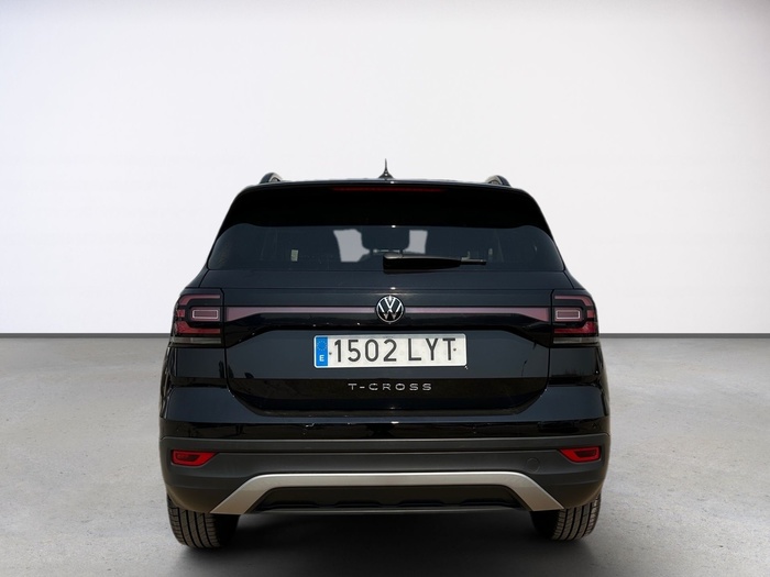 Volkswagen T-Cross Advance 1.0 TSI 81 kW (110 CV) DSG Vehículo usado en Madrid Volkswagen T-Cross Advance 1.0 TSI 81 kW (110 CV) DSG Vehículo usado en Madrid