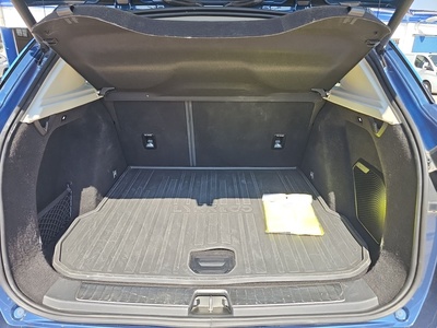 Lynk & Co 01 1.5 PHEV 192 kW (261 CV) 6 Lynk & Co 01 1.5 PHEV 192 kW (261 CV) 6