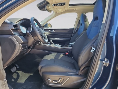 Lynk & Co 01 1.5 PHEV 192 kW (261 CV) 11 Lynk & Co 01 1.5 PHEV 192 kW (261 CV) 11