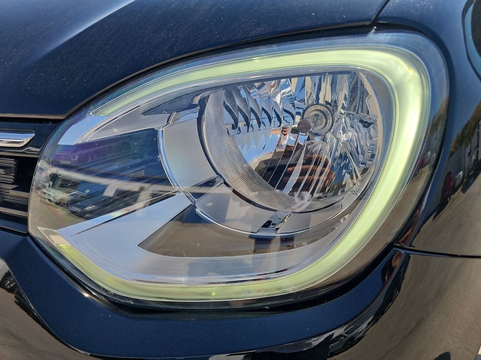 Renault TWINGO 1.0 48 kW (65 CV) Vehículo usado en Madrid Renault TWINGO 1.0 48 kW (65 CV) Vehículo usado en Madrid