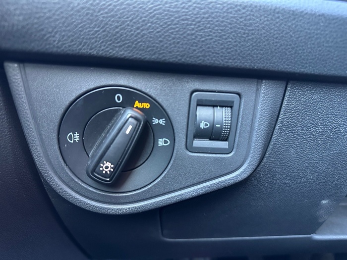 Volkswagen Taigo Life 1.0 TSI 70 kW (95 CV) Vehículo usado en Madrid Volkswagen Taigo Life 1.0 TSI 70 kW (95 CV) Vehículo usado en Madrid