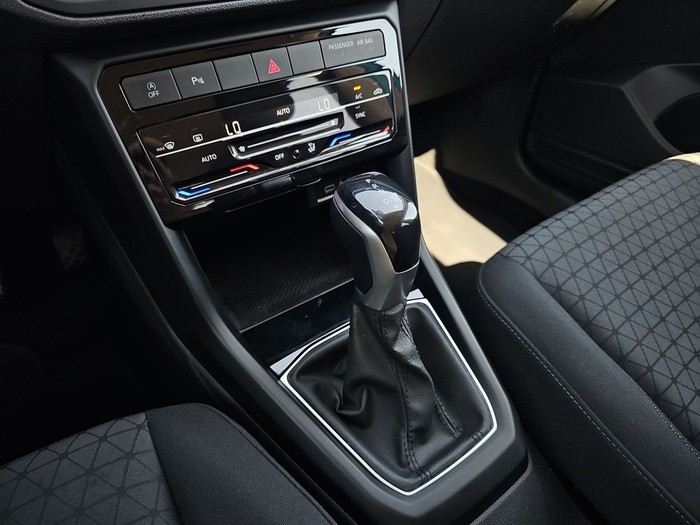 Volkswagen T-Cross Advance 1.0 TSI 81 kW (110 CV) DSG Vehículo usado en Madrid Volkswagen T-Cross Advance 1.0 TSI 81 kW (110 CV) DSG Vehículo usado en Madrid