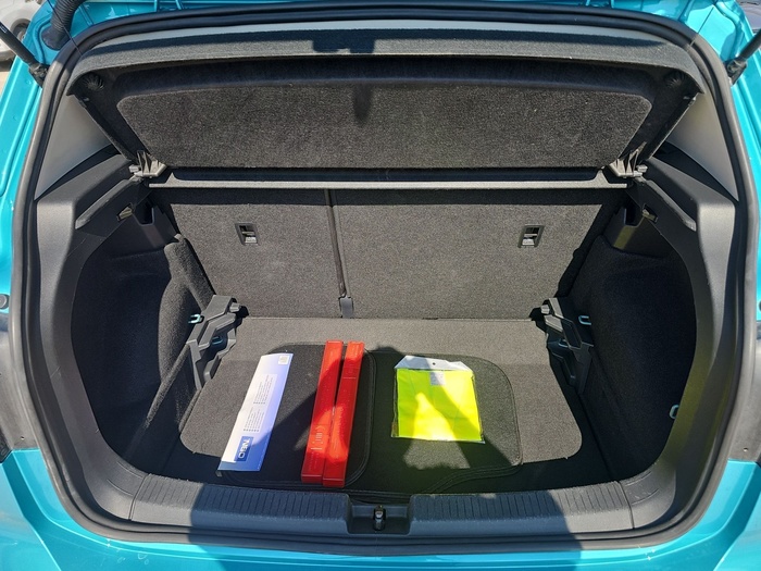 Volkswagen T-Cross Advance 1.0 TSI 70 kW (95 CV) Vehículo usado en Madrid Volkswagen T-Cross Advance 1.0 TSI 70 kW (95 CV) Vehículo usado en Madrid