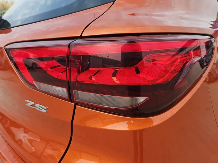 MG ZS 1.5 Comfort 78 kW (106 CV) Vehículo usado en Madrid MG ZS 1.5 Comfort 78 kW (106 CV) Vehículo usado en Madrid