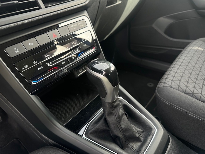 Volkswagen T-Cross Advance 1.0 TSI 81 kW (110 CV) DSG Vehículo usado en Madrid Volkswagen T-Cross Advance 1.0 TSI 81 kW (110 CV) DSG Vehículo usado en Madrid