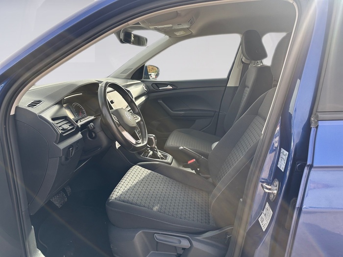 Volkswagen T-Cross Advance 1.0 TSI 81 kW (110 CV) DSG Vehículo usado en Madrid Volkswagen T-Cross Advance 1.0 TSI 81 kW (110 CV) DSG Vehículo usado en Madrid