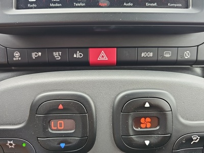 Fiat Panda 1.0 Hybrid Gse Sport 51 kW (70 CV) 19 Fiat Panda 1.0 Hybrid Gse Sport 51 kW (70 CV) 19