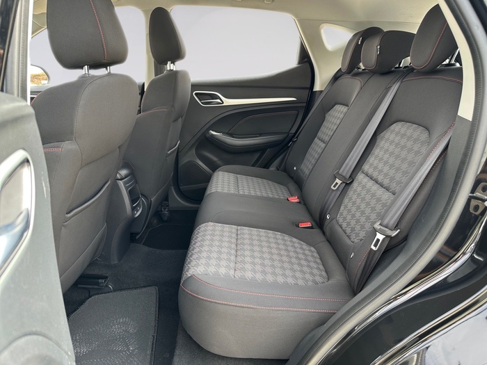 MG ZS 1.5 Comfort 78 kW (106 CV) Vehículo usado en Madrid MG ZS 1.5 Comfort 78 kW (106 CV) Vehículo usado en Madrid