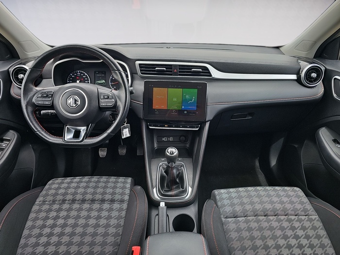 MG ZS 1.5 Comfort 78 kW (106 CV) Vehículo usado en Madrid MG ZS 1.5 Comfort 78 kW (106 CV) Vehículo usado en Madrid