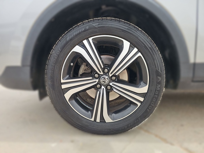 MG ZS 1.5 Comfort 78 kW (106 CV) Vehículo usado en Madrid MG ZS 1.5 Comfort 78 kW (106 CV) Vehículo usado en Madrid