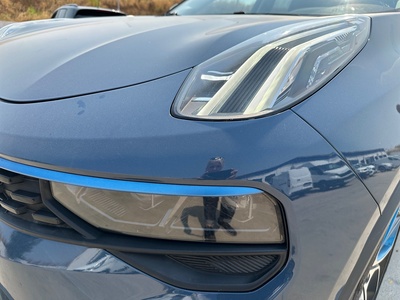 Lynk & Co 01 1.5 PHEV 192 kW (261 CV) 16 Lynk & Co 01 1.5 PHEV 192 kW (261 CV) 16