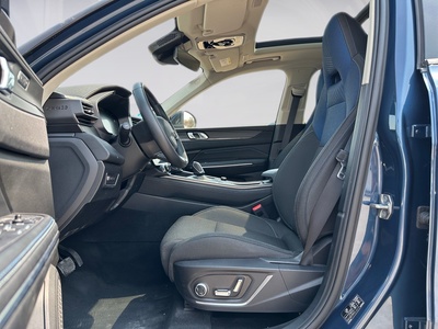 Lynk & Co 01 1.5 PHEV 192 kW (261 CV) 11 Lynk & Co 01 1.5 PHEV 192 kW (261 CV) 11