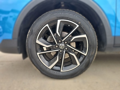 MG ZS 1.5 Comfort 78 kW (106 CV) 13 MG ZS 1.5 Comfort 78 kW (106 CV) 13