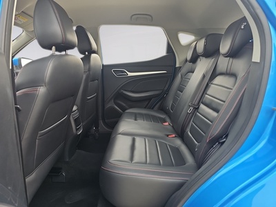 MG ZS 1.5 Comfort 78 kW (106 CV) 12 MG ZS 1.5 Comfort 78 kW (106 CV) 12