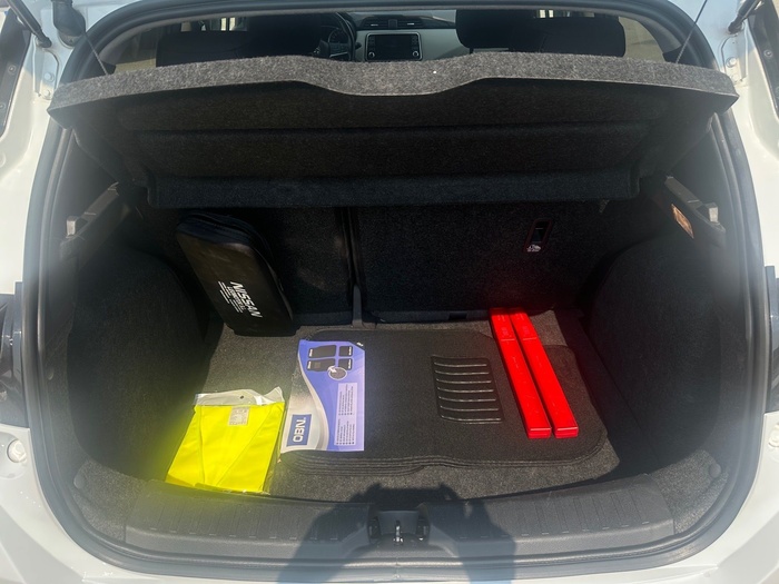 Nissan Micra IG-T 92 Acenta Sprint 68 kW (92 CV) Vehículo usado en Madrid Nissan Micra IG-T 92 Acenta Sprint 68 kW (92 CV) Vehículo usado en Madrid