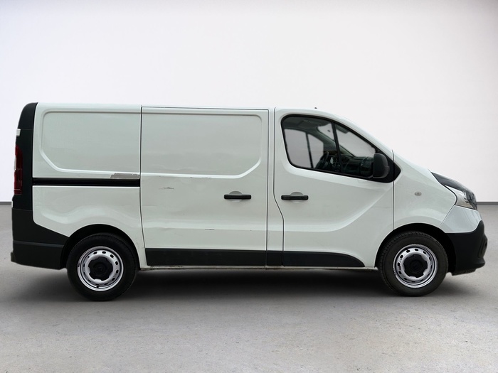 Renault Trafic Furgon 27 L1H1 Energy Blue dCi 88 kW (120 CV) Vehículo usado en Madrid Renault Trafic Furgon 27 L1H1 Energy Blue dCi 88 kW (120 CV) Vehículo usado en Madrid