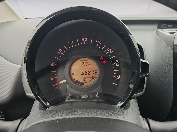 Peugeot 108 1.0 VTi Active 53 kW (72 CV) Vehículo usado en Madrid Peugeot 108 1.0 VTi Active 53 kW (72 CV) Vehículo usado en Madrid