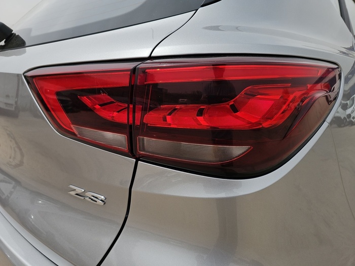 MG ZS 1.5 Comfort 78 kW (106 CV) Vehículo usado en Madrid MG ZS 1.5 Comfort 78 kW (106 CV) Vehículo usado en Madrid