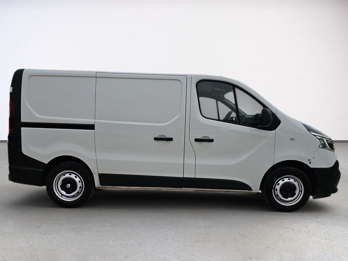 Renault Trafic Furgon Furgon 27 L1H1 Energy BluedCi 88 kW (120 CV) Vehículo usado en Madrid Renault Trafic Furgon Furgon 27 L1H1 Energy BluedCi 88 kW (120 CV) Vehículo usado en Madrid