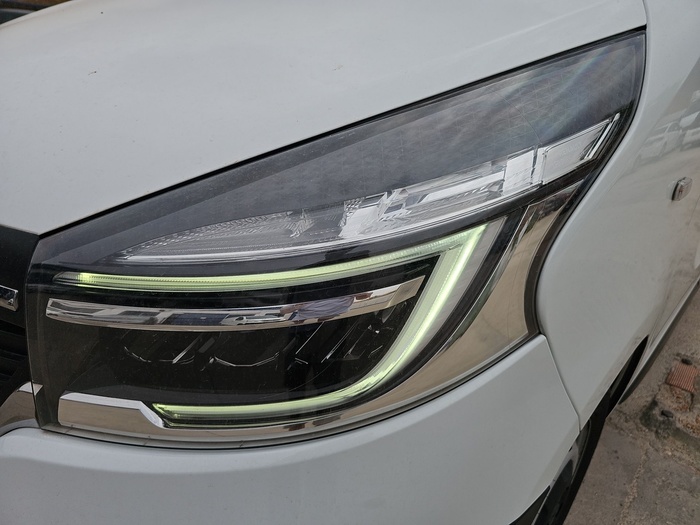 Renault Trafic Furgon Furgon 27 L1H1 Energy BluedCi 88 kW (120 CV) Vehículo usado en Madrid Renault Trafic Furgon Furgon 27 L1H1 Energy BluedCi 88 kW (120 CV) Vehículo usado en Madrid