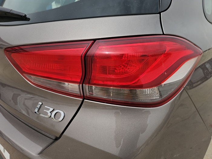 Hyundai i30 1.5 DPI Essence 81 kW (110 CV) Vehículo usado en Madrid Hyundai i30 1.5 DPI Essence 81 kW (110 CV) Vehículo usado en Madrid