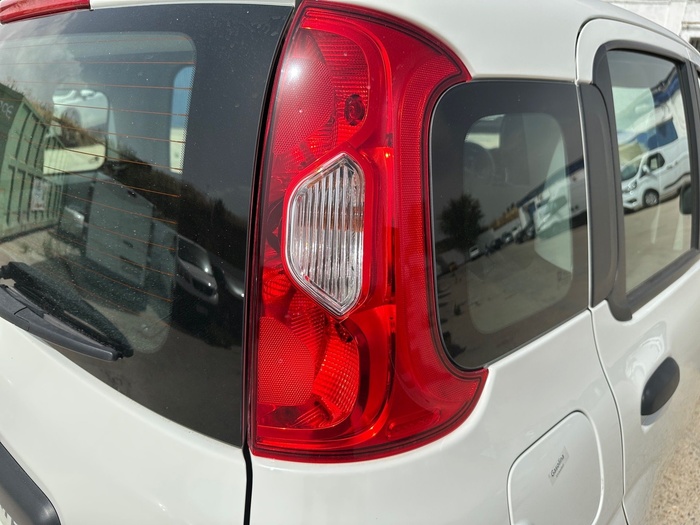 Fiat Panda 1.0 Hybrid GSE 51 kW (70 CV) Vehículo usado en Madrid Fiat Panda 1.0 Hybrid GSE 51 kW (70 CV) Vehículo usado en Madrid