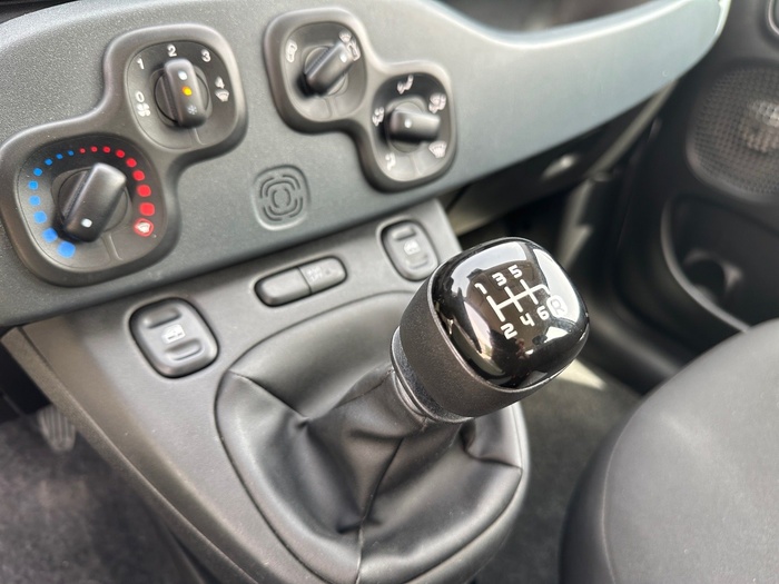 Fiat Panda 1.0 Hybrid GSE 51 kW (70 CV) Vehículo usado en Madrid Fiat Panda 1.0 Hybrid GSE 51 kW (70 CV) Vehículo usado en Madrid