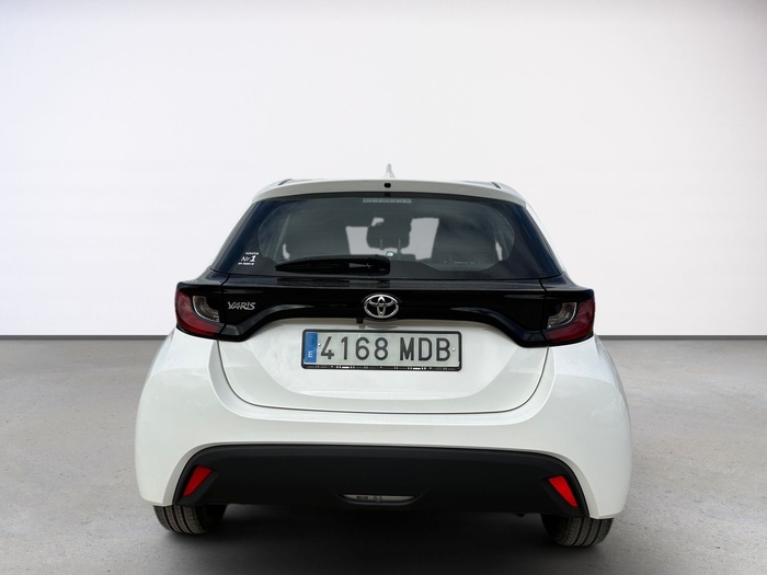 Toyota Yaris 1.0 53 kW (72 CV) Vehículo usado en Madrid Toyota Yaris 1.0 53 kW (72 CV) Vehículo usado en Madrid