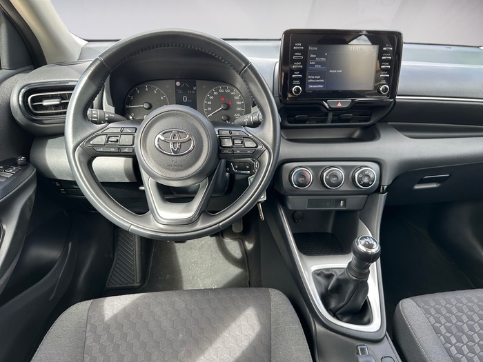 Toyota Yaris 1.0 53 kW (72 CV) Vehículo usado en Madrid Toyota Yaris 1.0 53 kW (72 CV) Vehículo usado en Madrid