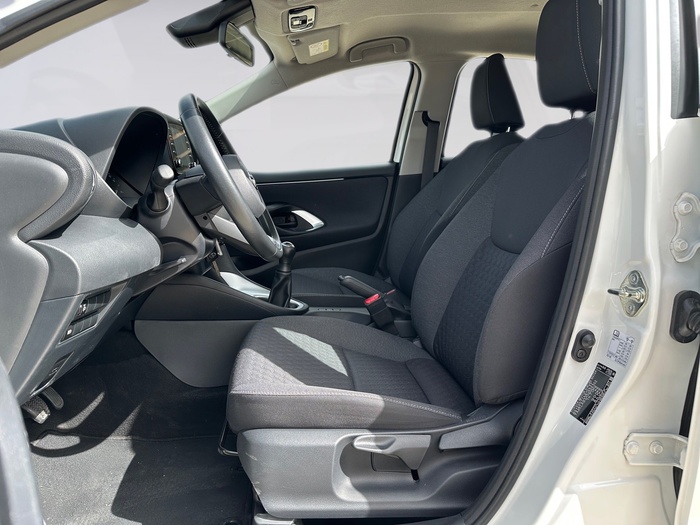 Toyota Yaris 1.0 53 kW (72 CV) Vehículo usado en Madrid Toyota Yaris 1.0 53 kW (72 CV) Vehículo usado en Madrid