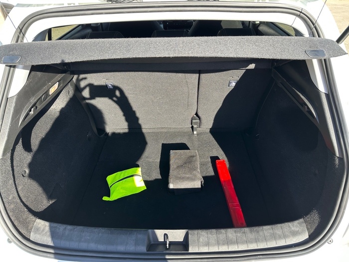 Fiat Tipo 1.0 Cross 74 kW (101 CV) Vehículo usado en Madrid Fiat Tipo 1.0 Cross 74 kW (101 CV) Vehículo usado en Madrid