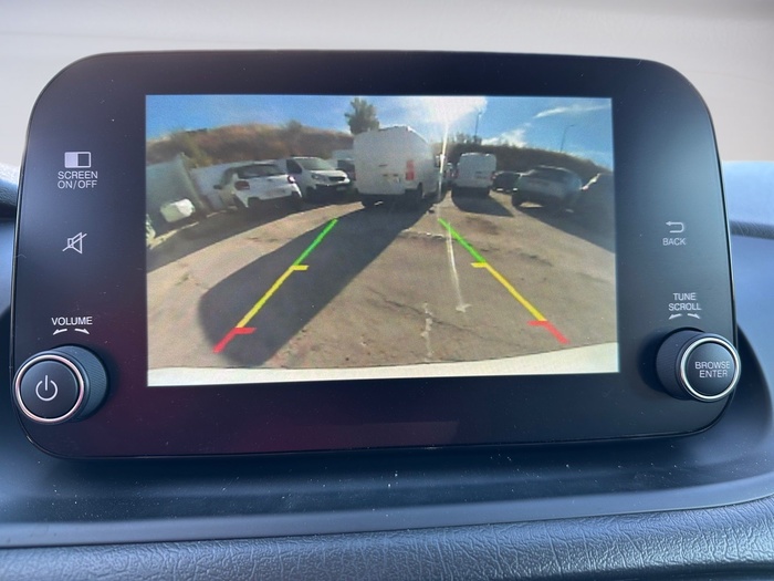 Fiat Tipo 1.0 Cross 74 kW (101 CV) Vehículo usado en Madrid Fiat Tipo 1.0 Cross 74 kW (101 CV) Vehículo usado en Madrid