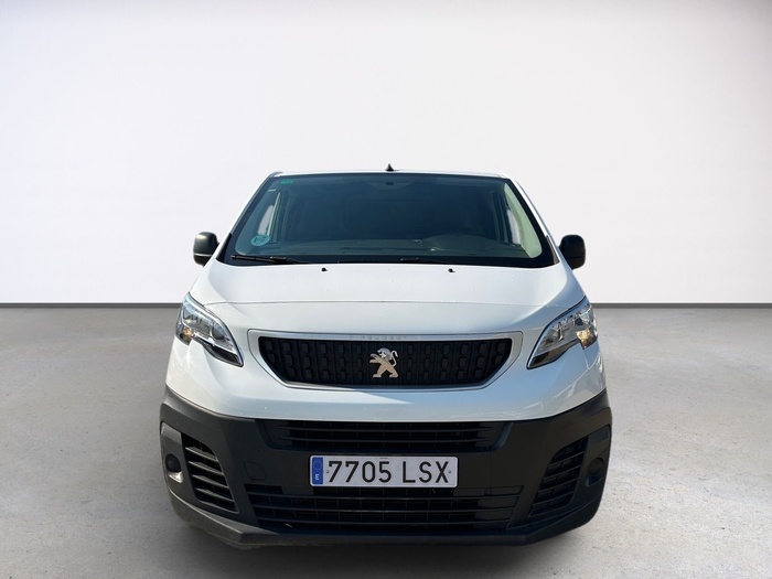 Peugeot Expert Furgon BlueHDi 120 S&S Pro Standard 88 kW (120 CV) Vehículo usado en Madrid Peugeot Expert Furgon BlueHDi 120 S&S Pro Standard 88 kW (120 CV) Vehículo usado en Madrid