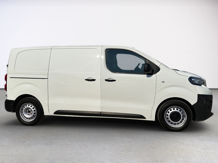 Peugeot Expert Furgon BlueHDi 120 S&S Pro Standard 88 kW (120 CV) Vehículo usado en Madrid Peugeot Expert Furgon BlueHDi 120 S&S Pro Standard 88 kW (120 CV) Vehículo usado en Madrid