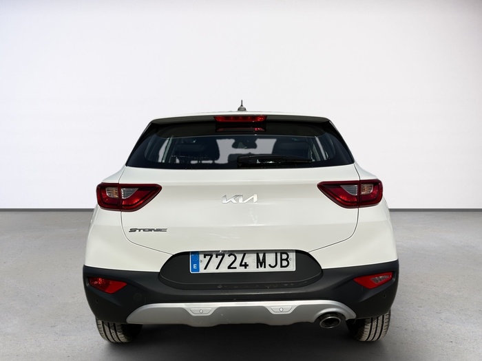 Kia Stonic 1.2 DPi Concept 62 kW (84 CV) Vehículo usado en Madrid Kia Stonic 1.2 DPi Concept 62 kW (84 CV) Vehículo usado en Madrid